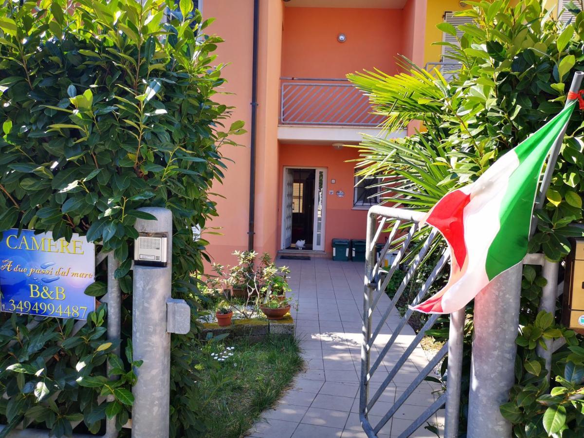 A Due Passi Dal Mare B&B Numana Buitenkant foto