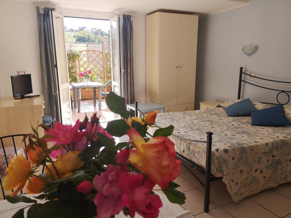 A Due Passi Dal Mare B&B Numana Buitenkant foto
