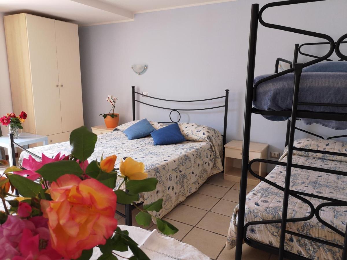 A Due Passi Dal Mare B&B Numana Buitenkant foto